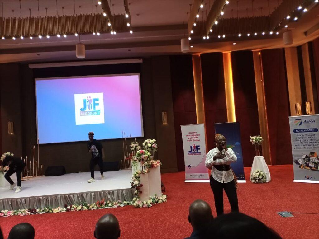 journée internationale de la femme de l'aviation civile