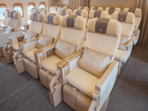 Emirates Révèle Ses Boeing 777 Rénovés : Confort et Options Premium Améliorés