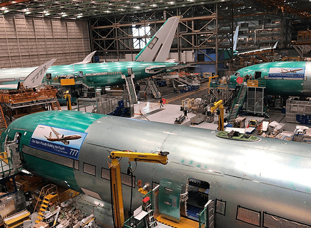 Boeing fait face à une possible grève massive dans ses usines d'assemblage