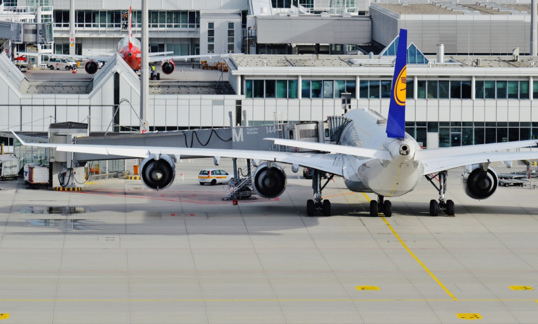 Fret aérien : croissance soutenue mais légère baisse mensuelle