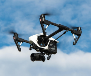 Incursions de drones et cyberattaques : Les défis majeurs de la sécurité aérienne en 2025