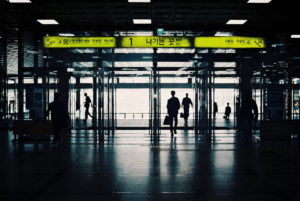 Aéroports d’Afrique de l’Ouest : ce qu’il faut vraiment savoir (FAQ complète)